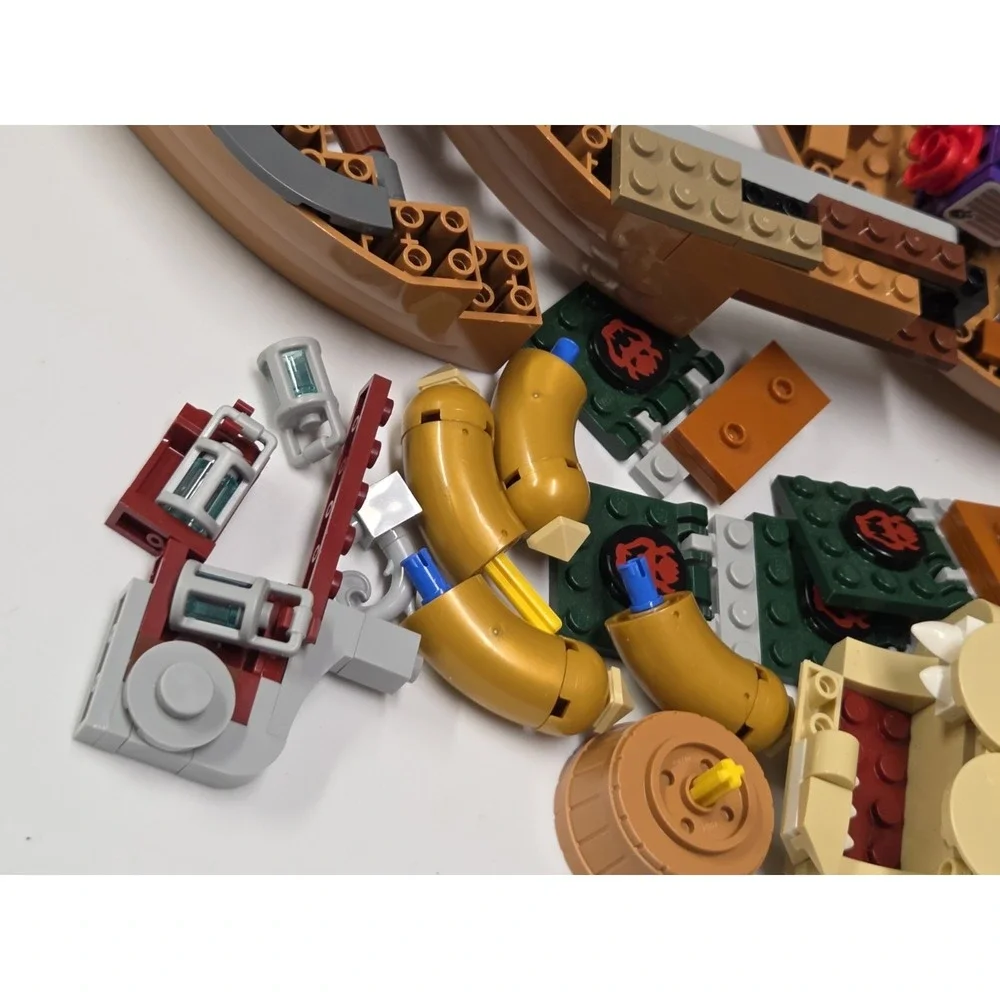 LEGO Super Mario: Bowser's Airship Expansion‎ Set (71391) INCOMPLETE PARTS PLUS